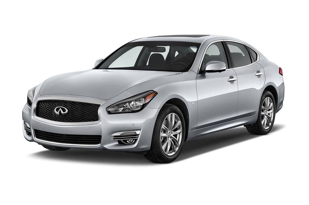 Infiniti Q70 (Baujahr 2015) Sport Tech 4 Türen seitlich vorne