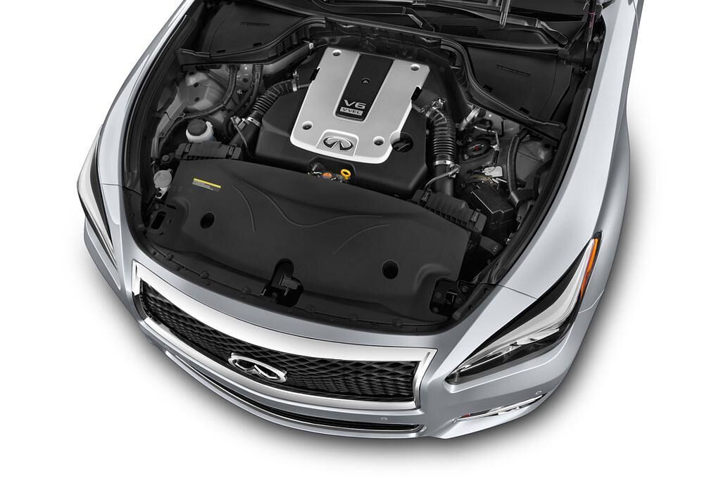 Infiniti Q70 (Baujahr 2015) Sport Tech 4 Türen Motor