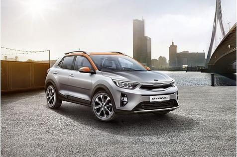 Der Kia Stonic kommt Ende des dritten Quartals 2017 auf die Straße.