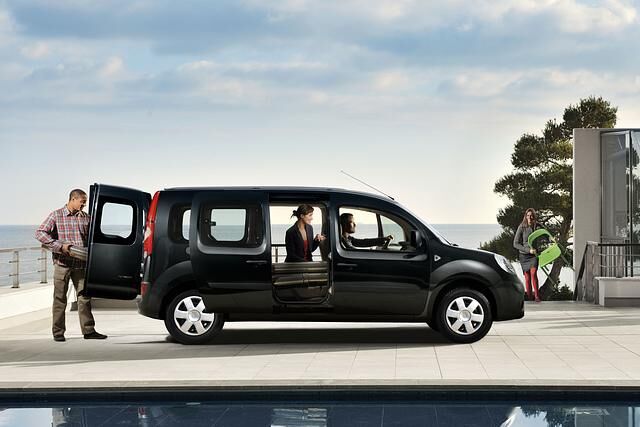 Ein Raumriese ist der seit 2012 angebotene Grand Kangoo