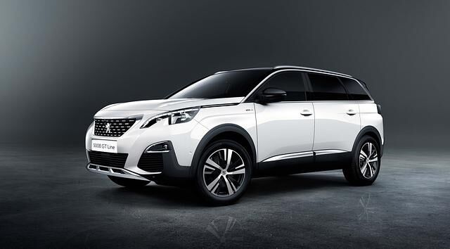 Der Peugeot 5008 wird vom Van zum Crossover