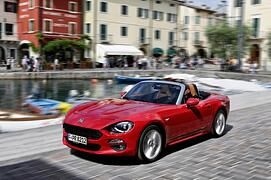 Fiat 124 Spider (Kurzfassung) - Ein bisschen Spaß darf sein