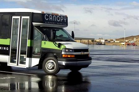 Biodiesel- und Erdgasfahrzeuge werden die Shuttledienste leisten.