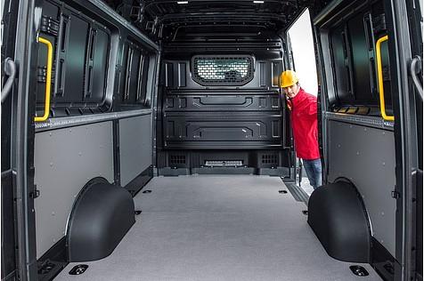 Im Laderaum des MAN TGE lassen sich bis zu sechs Europaletten unterbringen