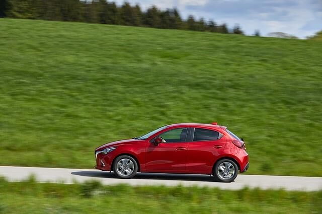 Eines der beiden Modelle ist der Mazda 2