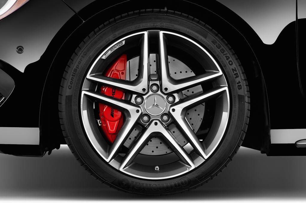 Mercedes CLA (Baujahr 2015) Amg 4 Türen Reifen und Felge