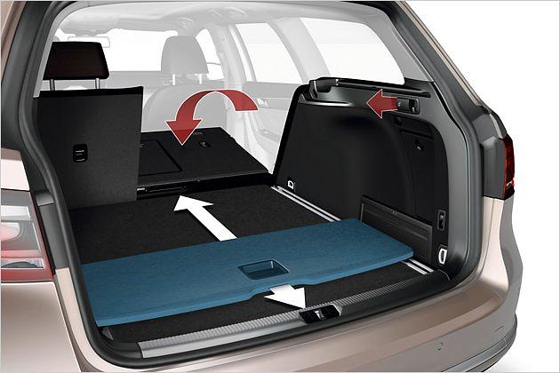 Neu beim Variant: Die Rücksitzlehnen lassen sich vom Kofferraum aus entriegeln. Außerdem gibt es einen verschiebbaren Ladeboden