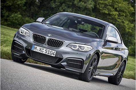 Das BMW M240i xDrive Coupé Performance Edition kostet 55.700