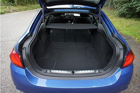 Die hohe Ladekante stört beim Beladen