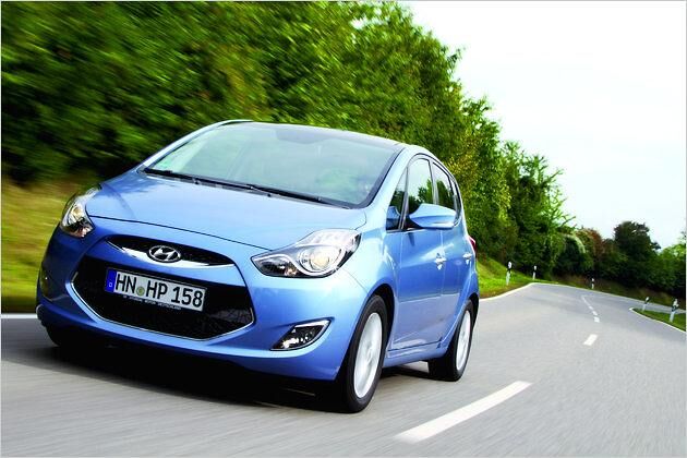 Mit 90 Benziner-PS geht es ausreichend, aber nicht sehr zügig voran