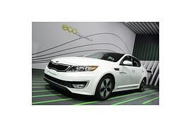 Genf 2011: Kia Optima Hybrid erstmals für „europäische Augen“