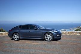 Hybrid-Erprobung Porsche Panamera - Schnell, groß, grün