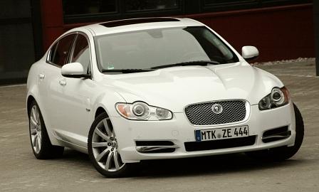 Jaguar XF 3.0 D Luxury - Solider Einstieg
