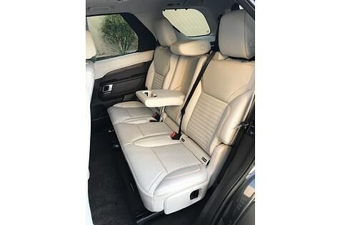 Land Rover Discovery 3.0 Si V6 - viel Platz im Fond