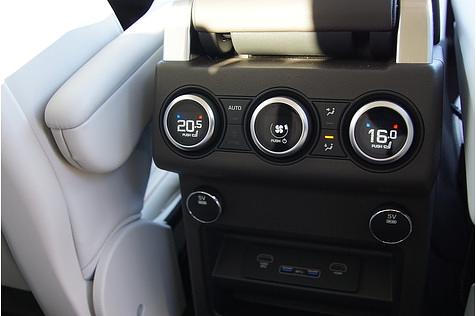 Land Rover Discovery 3.0 Si V6 - getrennte Klimabedienung im Fond