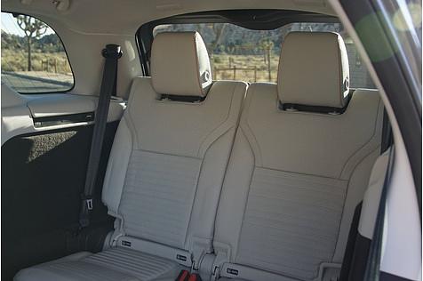 Land Rover Discovery 3.0 Si V6 - Notsitze in Reihe drei