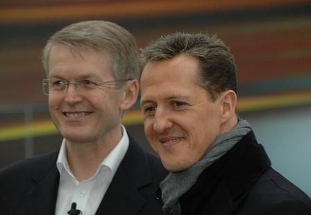 Thomas Weber (Daimler-Entwicklungsvorstand) und Michael Schumacher