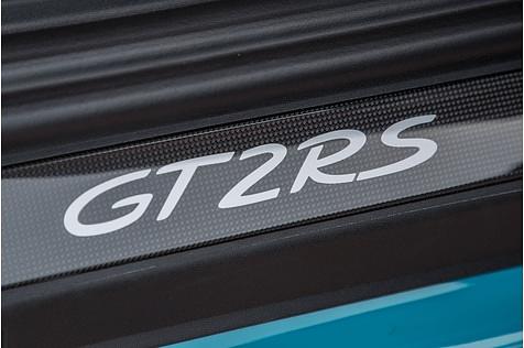 Porsche 911 GT2 RS