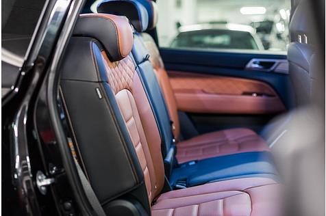 SsangYong Rexton e XDI 220 4WD - viel Platz auch im Fond