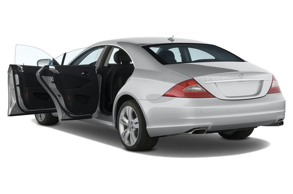 Mercedes CLS (Baujahr 2010) 500 4 Türen Tür geöffnet