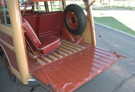 Willys Jeep Wagon