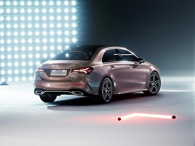 Mercedes A-Klasse Limousine - speziell für China gedacht