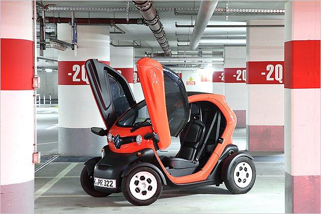 Die Flügeltüren gibt es optional. Serienmäßig ist der Kleine an den Seiten offen