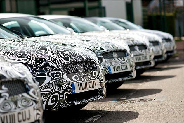 Noch mit Klebefolie ummantelt: Auch bei den unteren Lufteinlässen tut sich im Zuge des Facelifts was