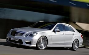 Mercedes E 63 AMG - Doppelt dreht besser Mercedes E 63 AMG - Doppelt dreht besser