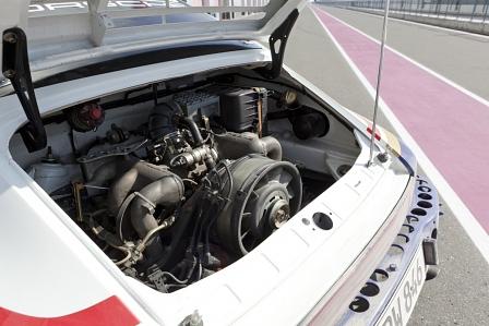 Porsche 911 Carrera 4x4 Paris-Dakar