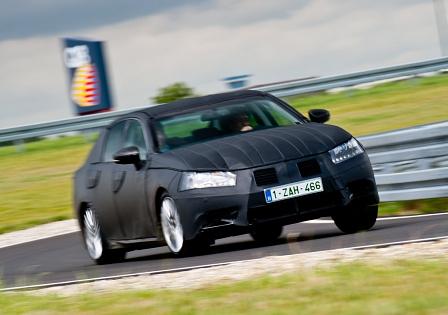 Prototyp Lexus GS 450h Modelljahr 2013