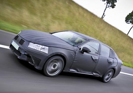 Prototyp Lexus GS 450h Modelljahr 2013