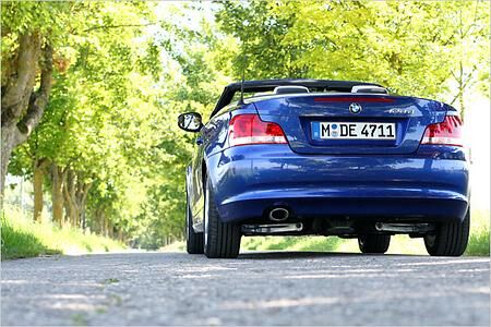 BMW 1er Cabrio im Test: Dezentes Facelift für den offenen Bayern BMW 1er Cabrio im Test: Dezentes Facelift für den offenen Bayern