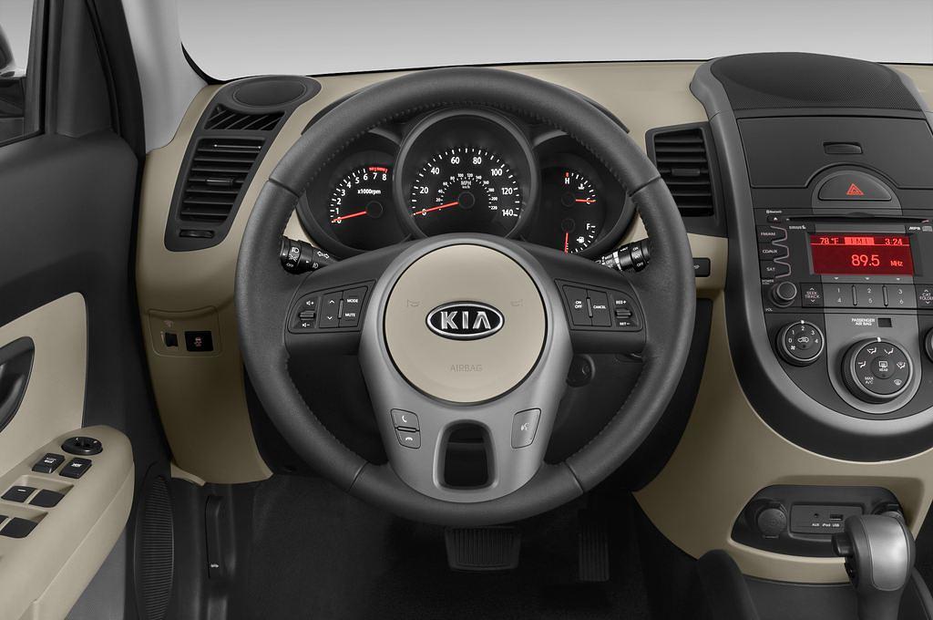 Kia Soul (Baujahr 2011) Spirit 5 Türen Lenkrad