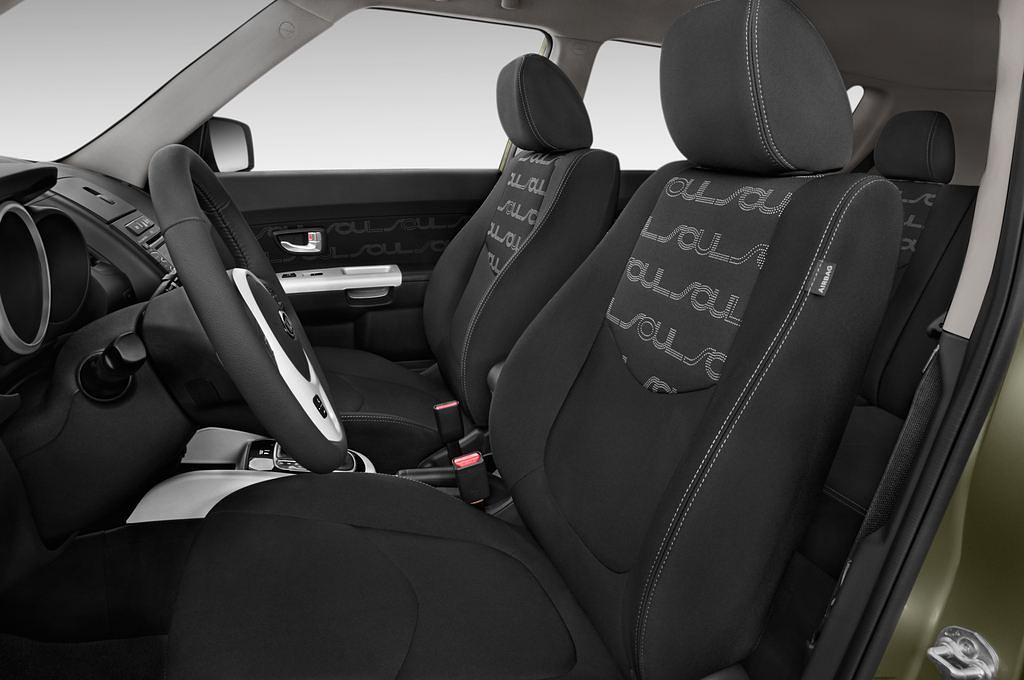 Kia Soul (Baujahr 2012) Attract 5 Türen Vordersitze