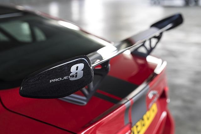 Der Heckspoiler ist in zwei Stufen verstellbar