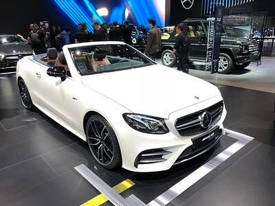 Mercedes CLS, E-Klasse Coupé und Cabrio als AMG 53 - Elektrifizierte Sportmodelle bestellbar