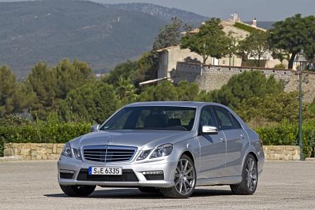 Mercedes E 63 AMG mit Biturbo
