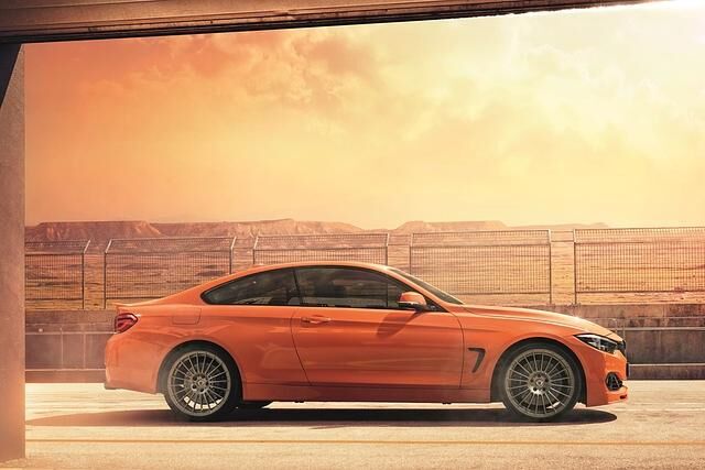 Zum Serientrimm der 99 Edition gehören 20-Zoll-Schmiederäder