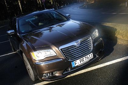 Lancia Thema Executive 3.6 V6 24V Test Lancia Thema Executive 3.6 V6 24V Test