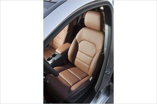 Bequeme Möblierung, hier in Lederausführung