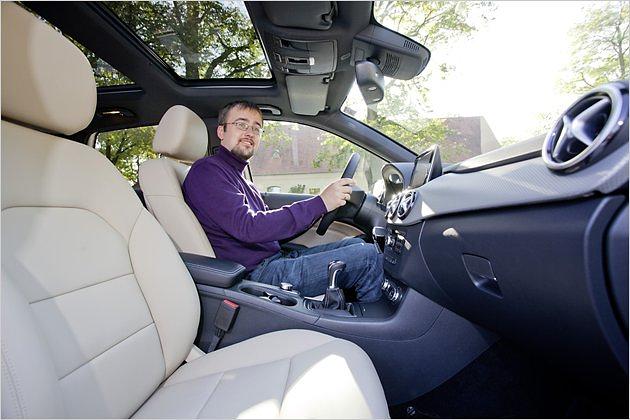 Redakteur Roland Hildebrandt: "Die Sitzposition vorne ist immer noch angenehm hoch"