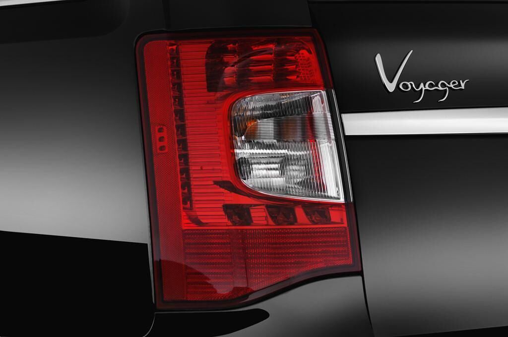 Lancia Voyager (Baujahr 2013) - 5 Türen Rücklicht