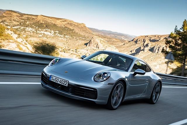 Der Porsche 911 Carrera S steht ab Mitte März beim Händler