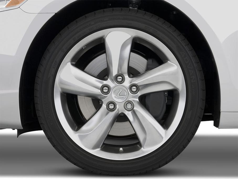 Lexus GS (Baujahr 2010) 350 4 Türen Reifen und Felge