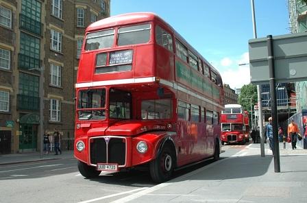 Routemaster Doppeldeckerbus in London