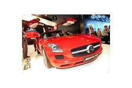 Vier Mercedes-Modelle „Restwertriesen 2015“