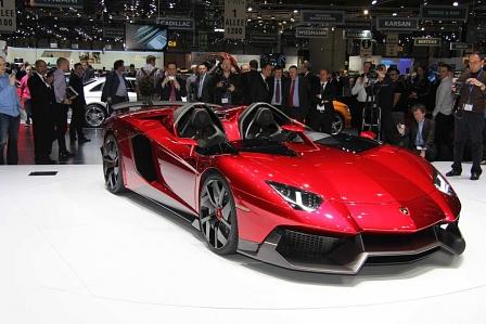 Genf Lamborghini Aventador J