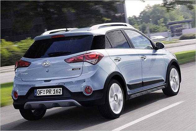 Komplett eigenständig ist die Optik des hinteren Stoßfängers