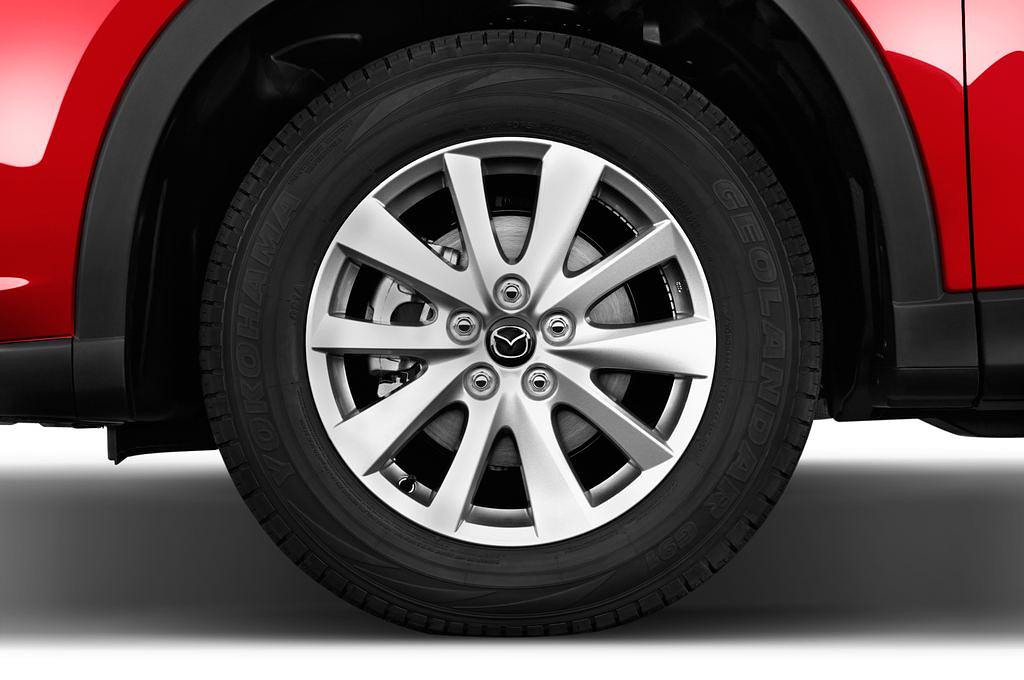 Mazda CX-5 (Baujahr 2015) Exclusive-Line 5 Türen Reifen und Felge